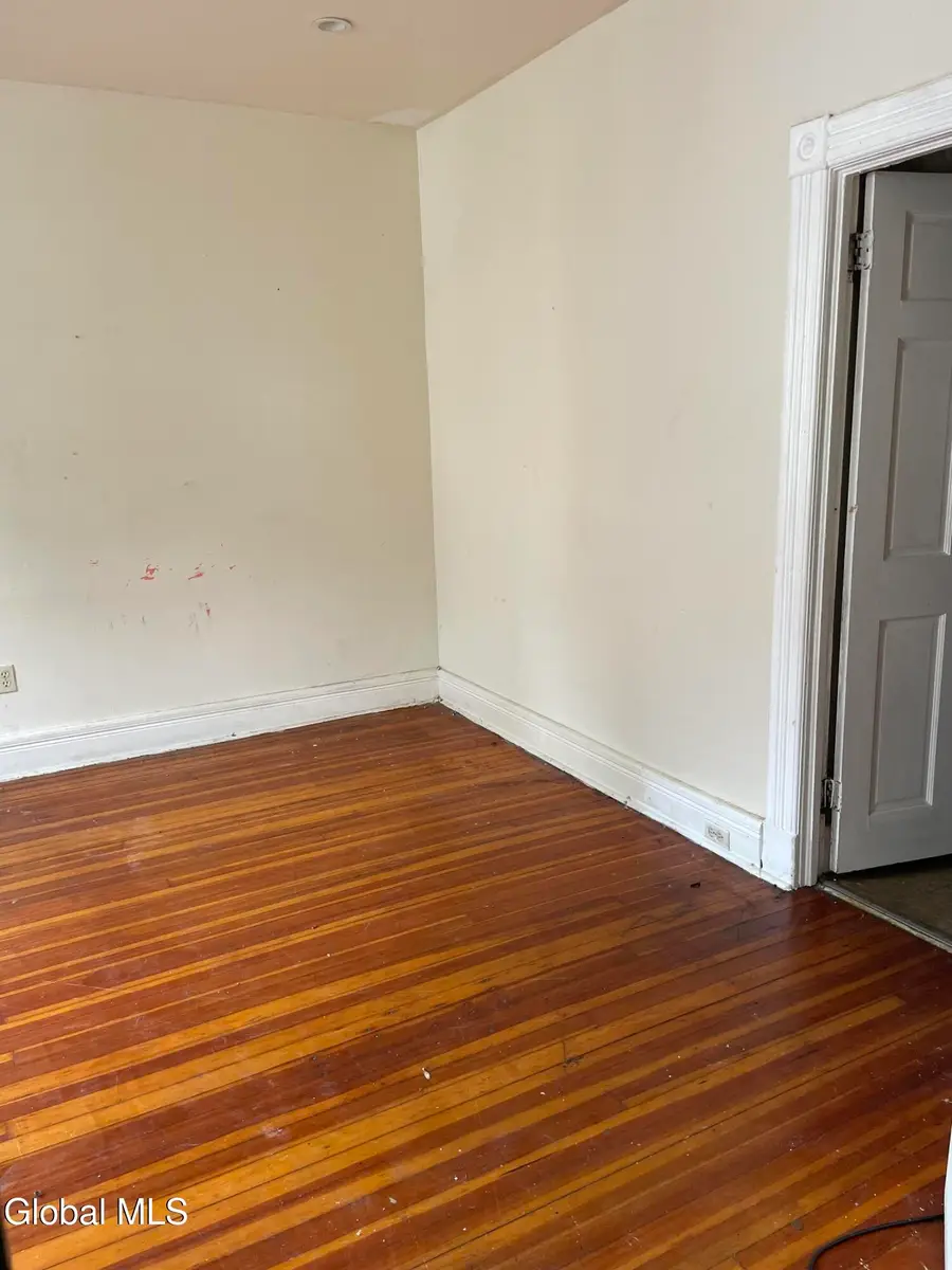372 1st Street, Albany, NY 12206 - #3