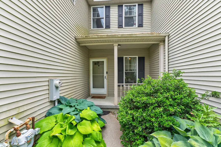 4 Killarney Court, Wilton, NY 12866 - #2