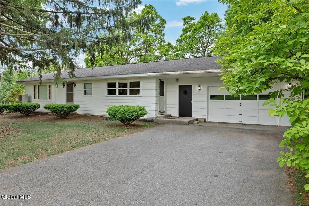 832 Nys Rt 29, Saratoga, NY 12866 - #1