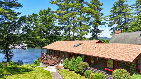 47 Hanneford Road, Queensbury, NY 12804