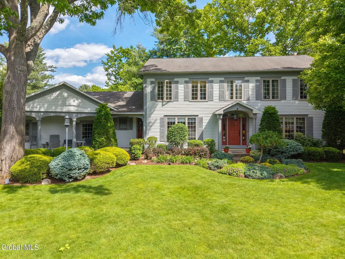 819 Via Marchella, Guilderland, NY 12303 - #1