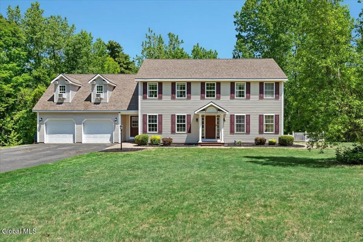 1033 Old Schaghticoke Road, Schaghticoke, NY 12154 - #1