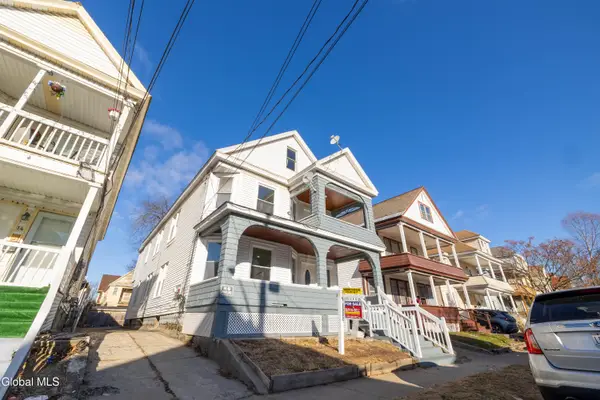 16 Hawk Street, Schenectady, NY 12307