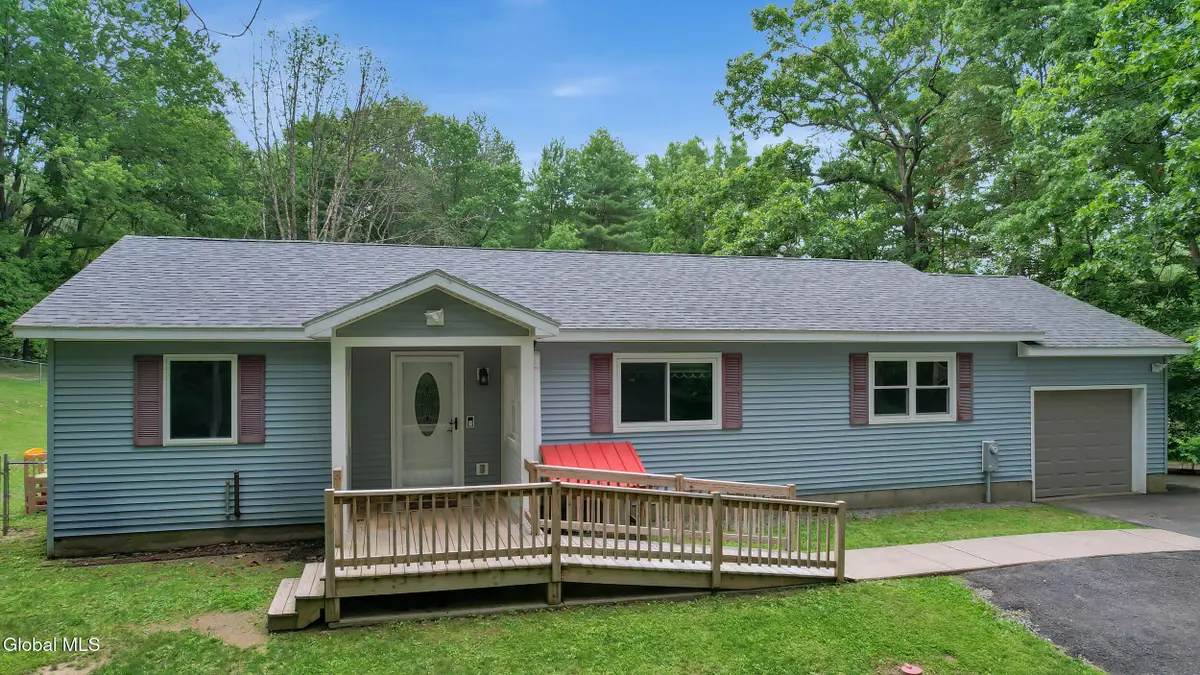 120 Beaver Street, Schuylerville, NY 12871 - #1