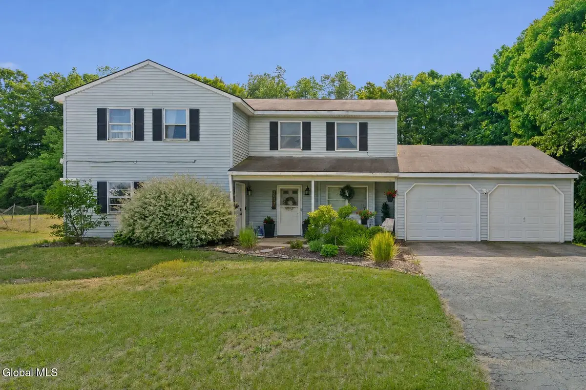 2015-2017 St Paul Drive, Ballston Spa, NY 12020 - #1