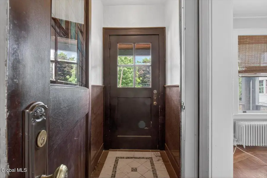 852 Myrtle Avenue, Albany, NY 12208 - #3