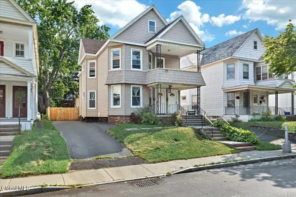 1831 Eastern Parkway, Schenectady, NY 12309
