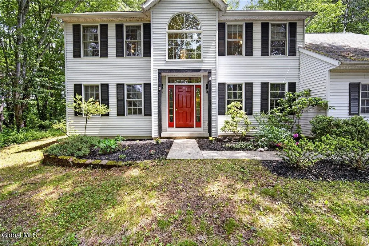 7 Brookview Court, Halfmoon, NY 12065 - #1