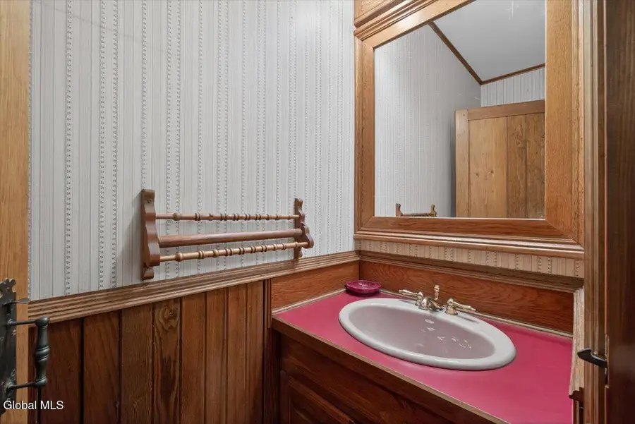 9 Gibson Road, Westerlo, NY 12193 - #3