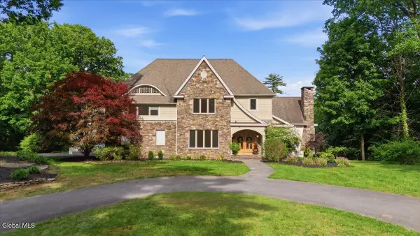 6 Cherry Tree Lane, Saratoga Springs, NY 12866