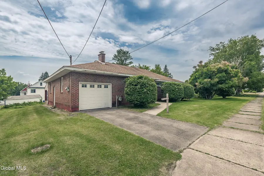 45 Catherine Street, Amsterdam, NY 12010 - #3