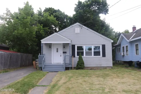 1 Holmes Court, Albany, NY 12209