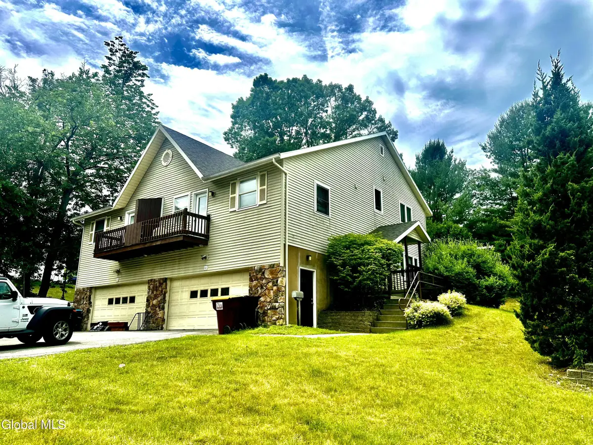 111-113 East Avenue, Saratoga Springs, NY 12866 - #1