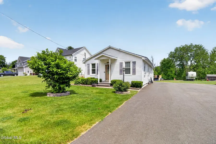 14 Renas Drive, Colonie, NY 12047 - #2