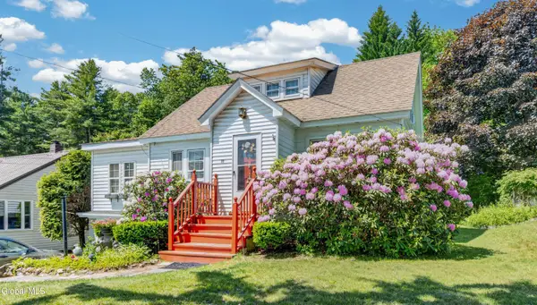 80 Saratoga Boulevard, Gloversville, NY 12078