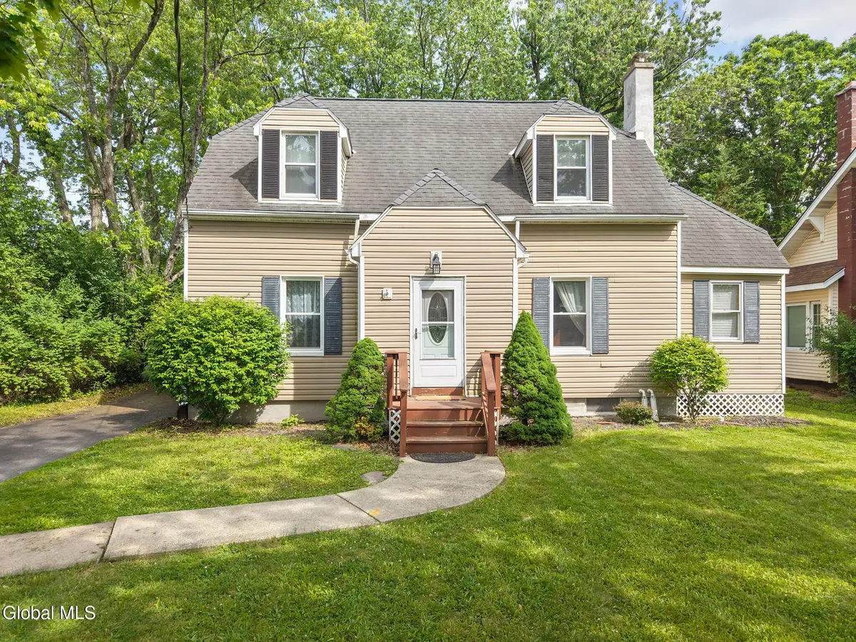 102 Delaware Avenue, Rensselaer, NY 12144 - #1