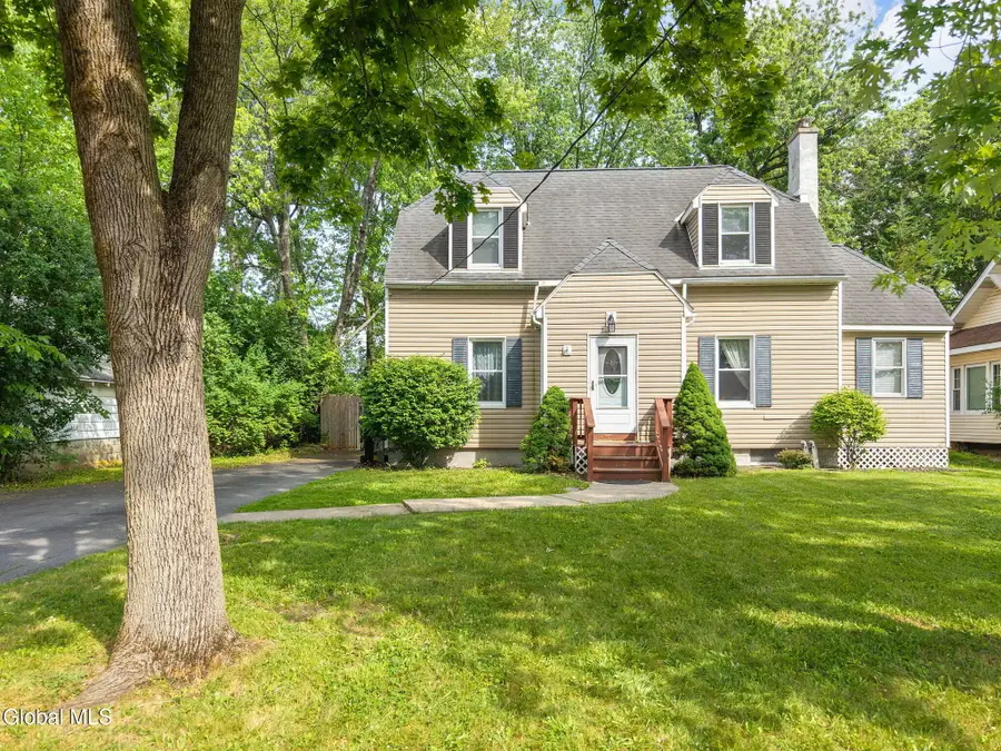 102 Delaware Avenue, Rensselaer, NY 12144 - #2