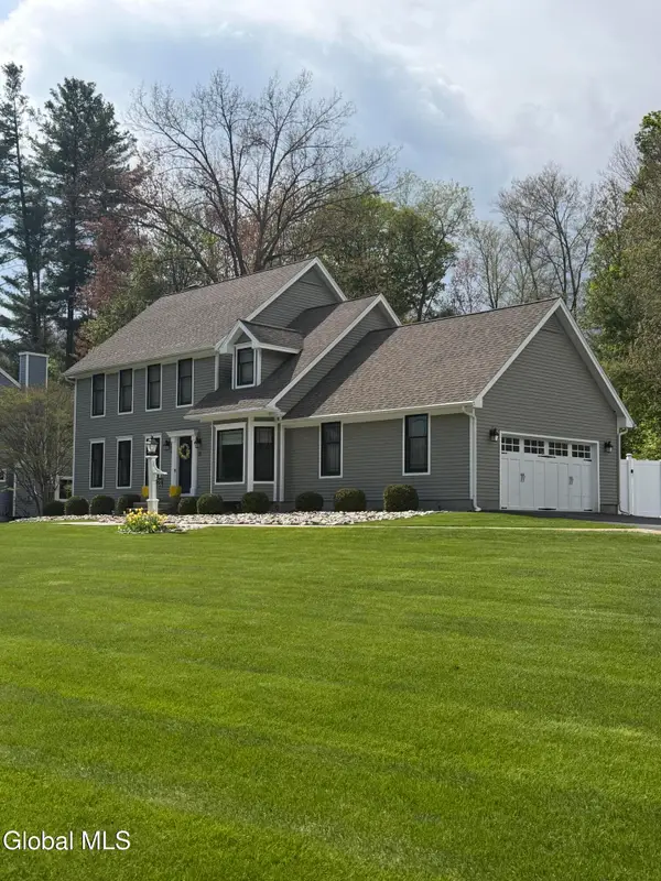 21 Heather Drive, Wilton, NY 12831