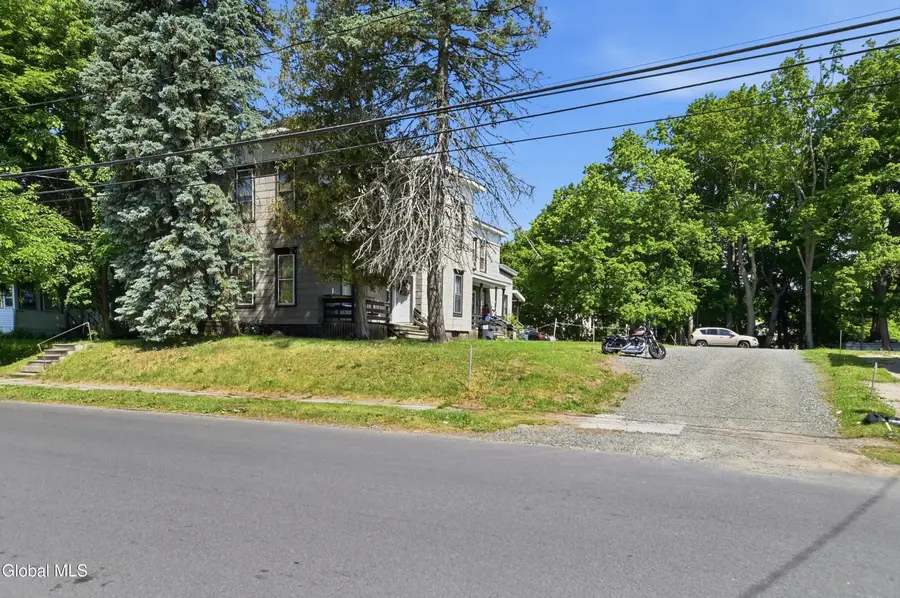 82 Grand Street, Gloversville, NY 12078 - #3