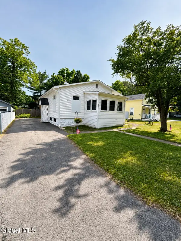 222 Upper Sherman Avenue, Queensbury, NY 12804