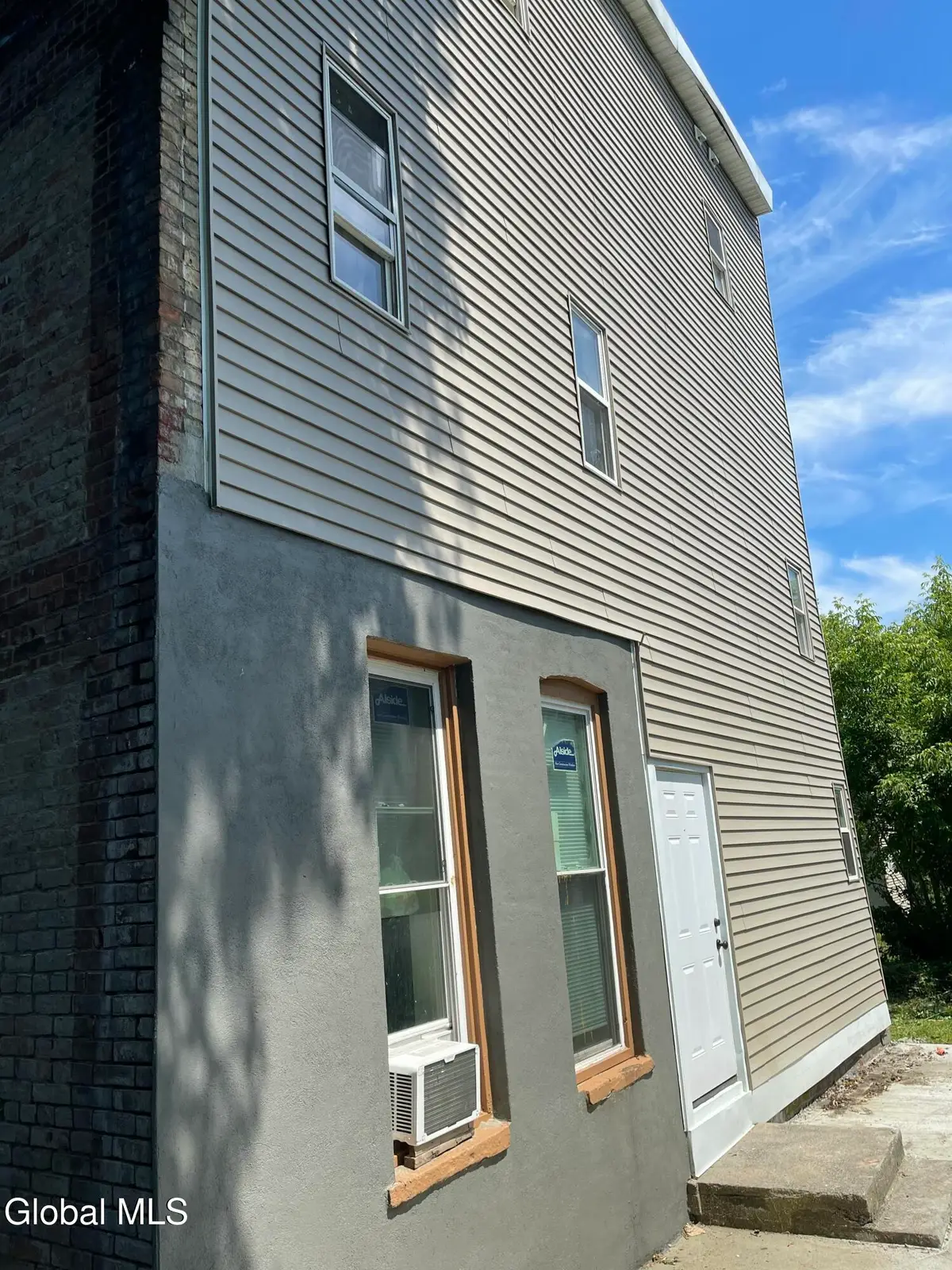 144 Broad Street, Albany, NY 12202 - #1