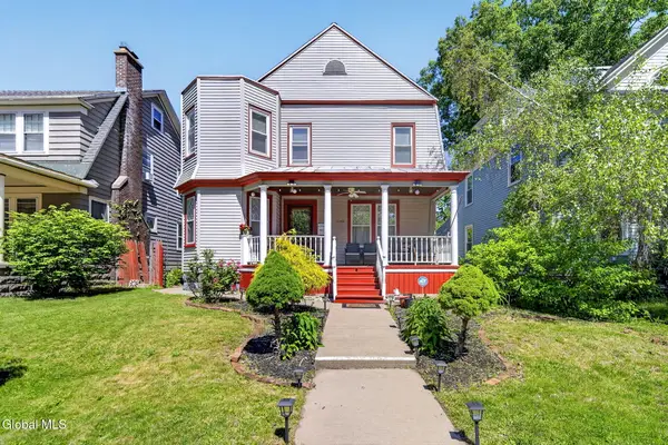 1043 Glenwood Boulevard, Schenectady, NY 12308