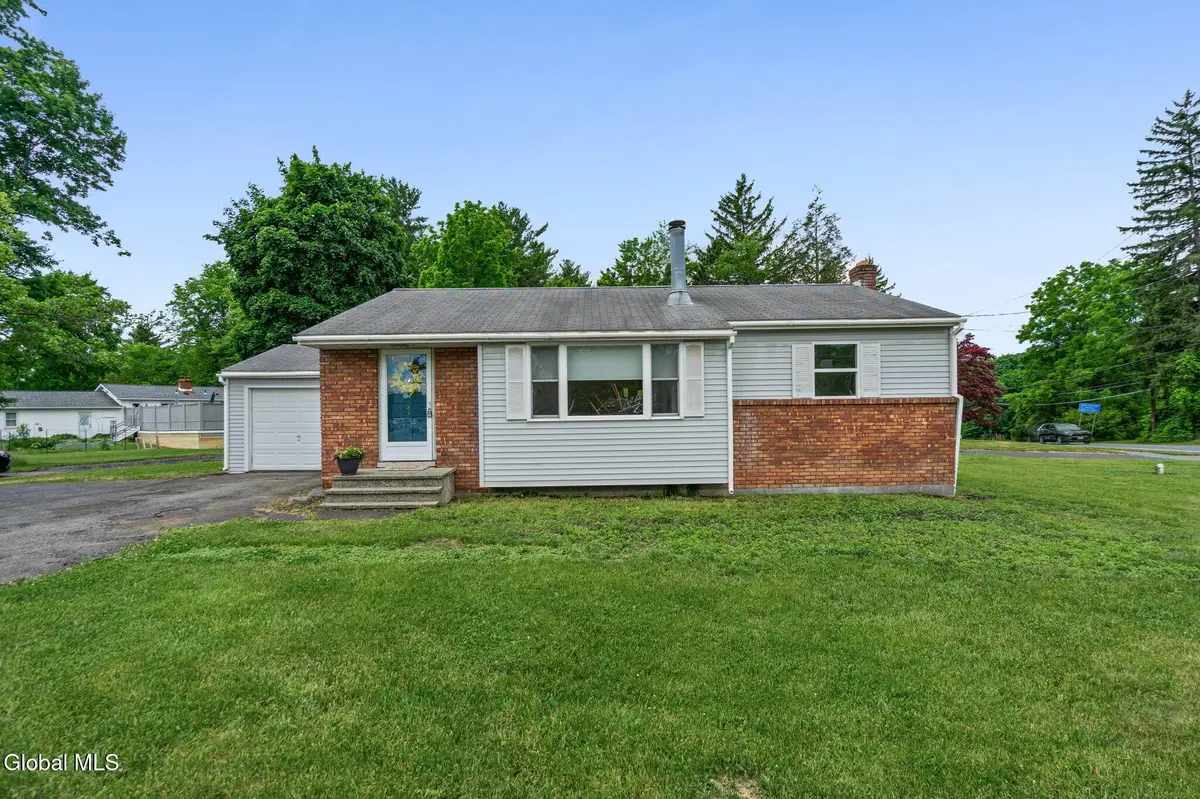 1 Van Dyke Road, Bethlehem, NY 12054 - #1