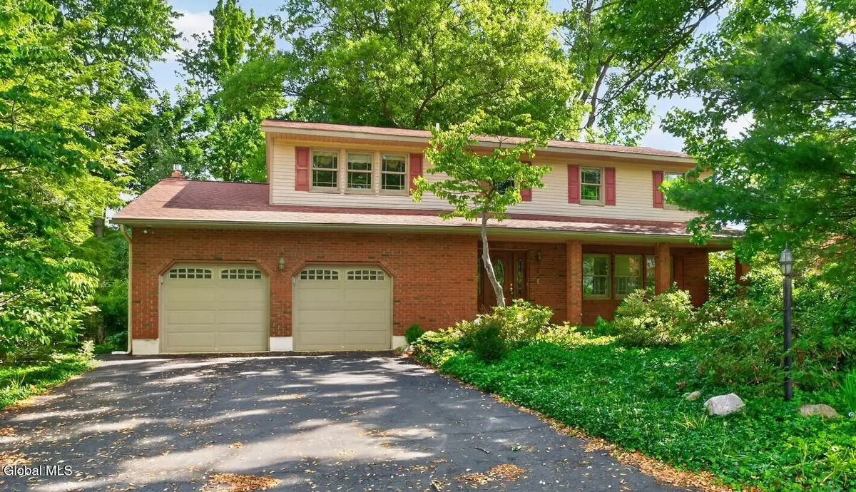 3 Ashford Lane, Colonie, NY 12309 - #1
