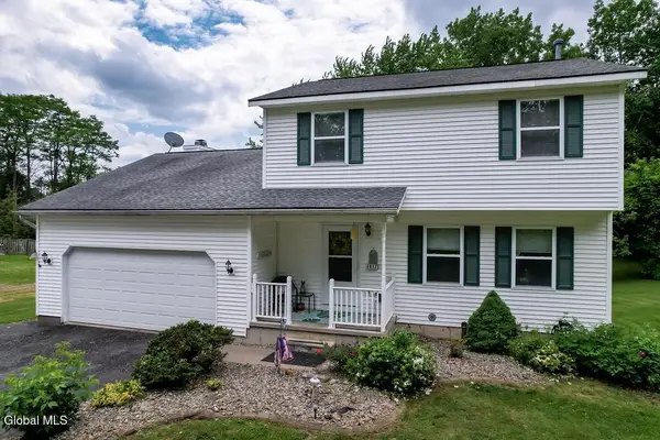 417 Helderview Drive, Altamont, NY 12009