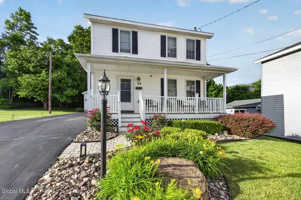 24 Hulin Street, Mechanicville, NY 12118