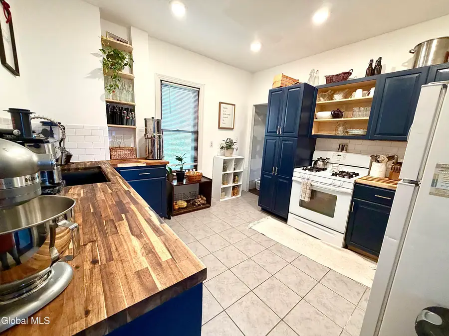 85 S Judson Street, Gloversville, NY 12078 - #2