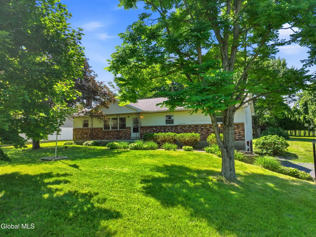 103 Smith Road, Mechanicville, NY 12118 - #1