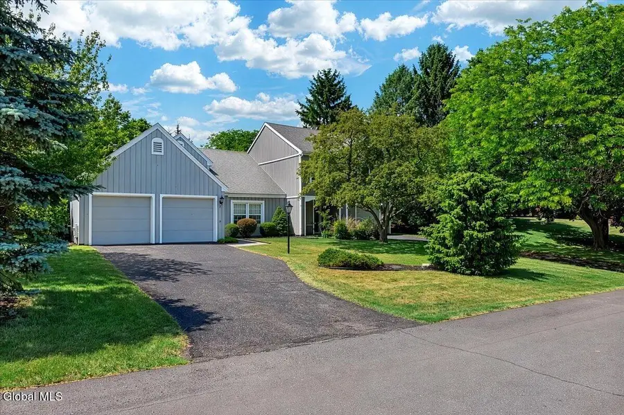11 Greystone Drive, Voorheesville, NY 12186 - #2