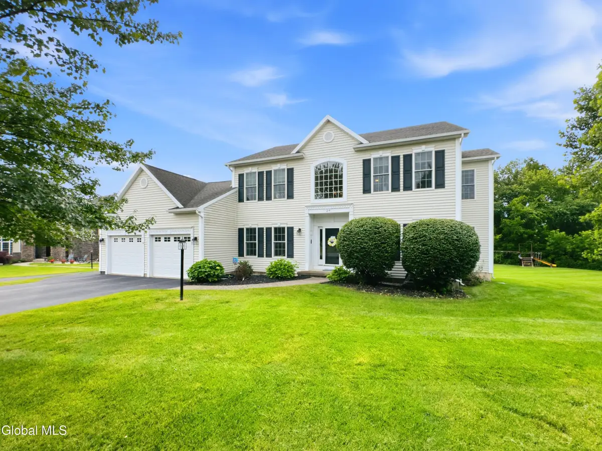 29 Heritage Court, Cohoes, NY 12047 - #1