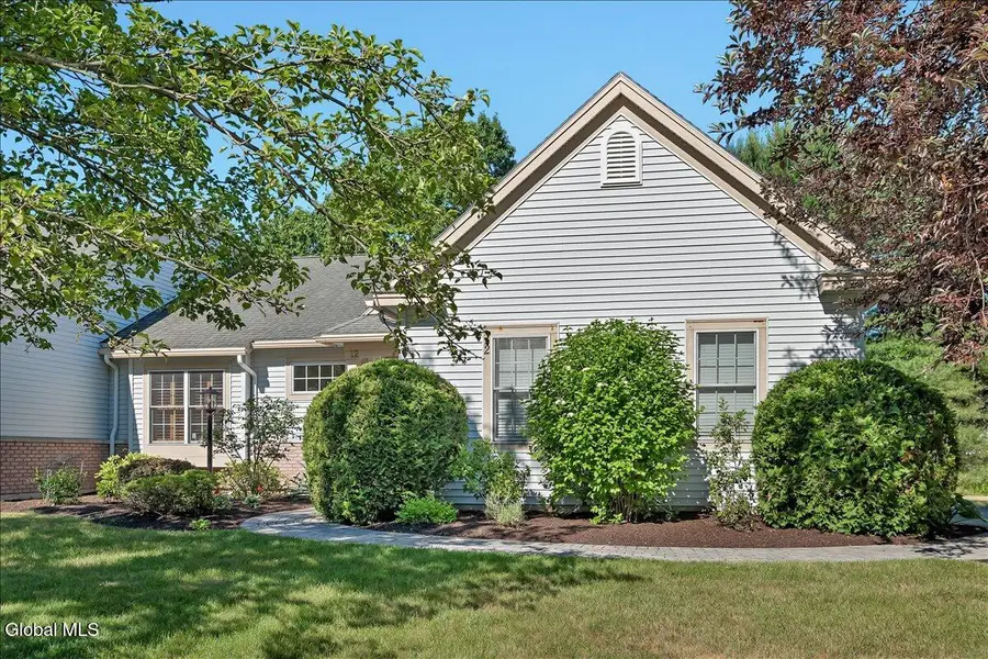 12 Camden Circle, Bethlehem, NY 12054 - #2
