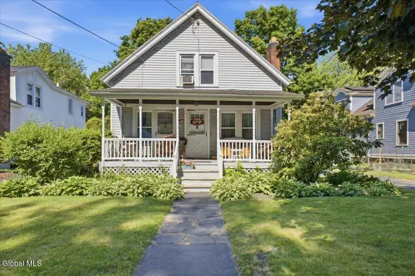 17 Granger Avenue, Saratoga Springs, NY 12866