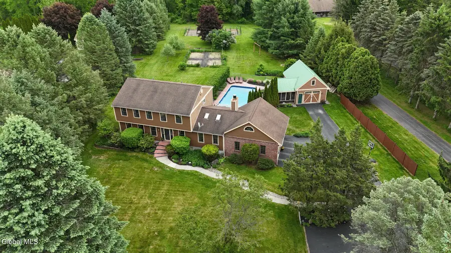 216 Anthony Road, Clifton Park, NY 12065 - #2