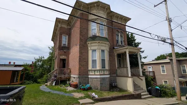 22 Union Street, Amsterdam, NY 12010