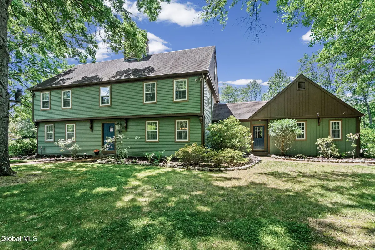 35 Lincoln Mall, Niskayuna, NY 12309 - #1