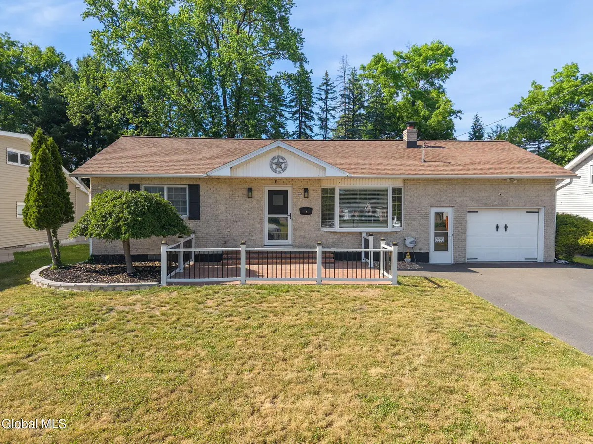 6 Bertone Drive, Rotterdam, NY 12306 - #1