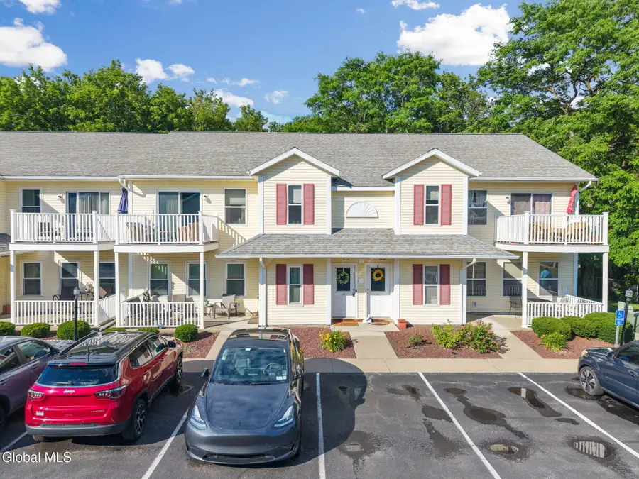 1710 Cambridge Manor Drive, Schenectady, NY 12302 - #2