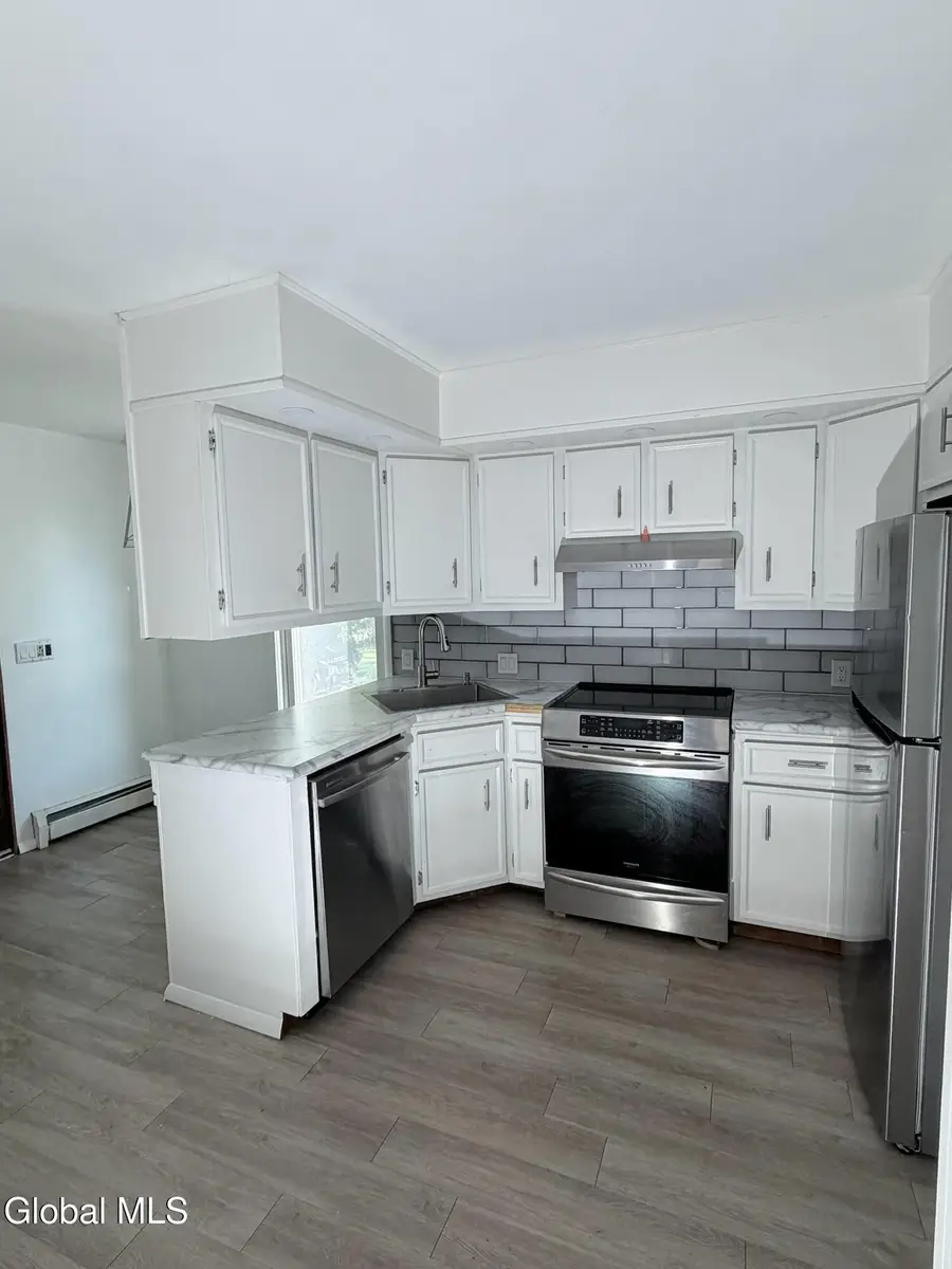 2530 Augustine Avenue #2530, Rotterdam, NY 12306 - #2