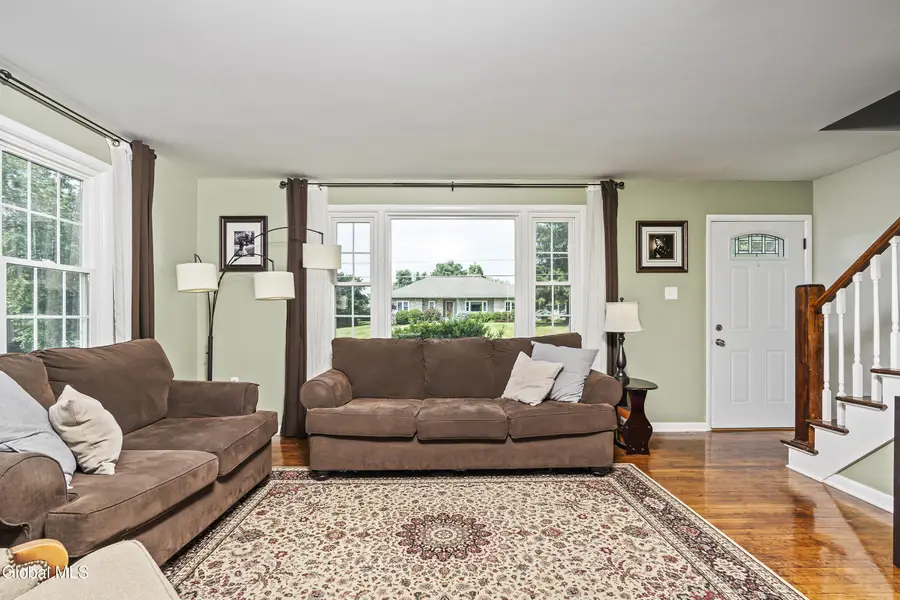 90 Teliska Avenue, North Greenbush, NY 12144 - #3
