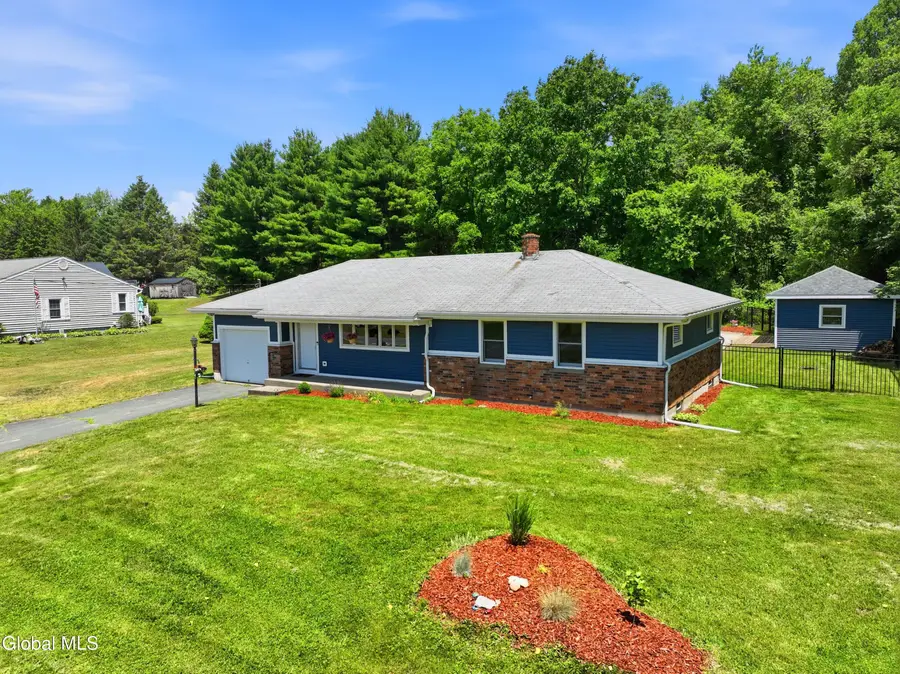 1276 Spring Avenue, Brunswick, NY 12198 - #2