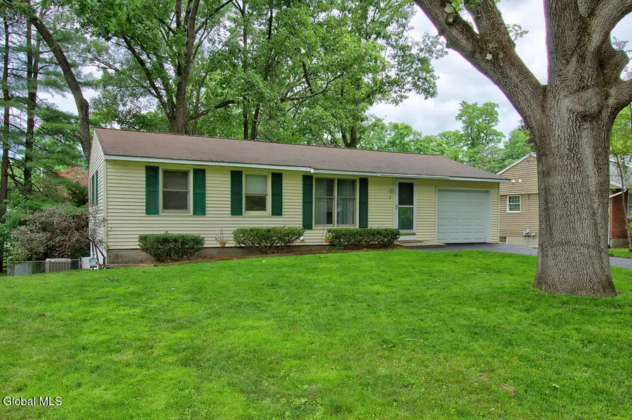 9 Prospect Drive, Saratoga Springs, NY 12866 - #3