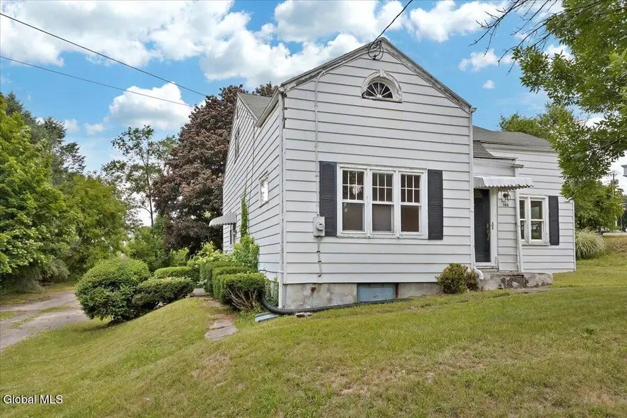 140 Everett Road, Colonie, NY 12205 - #2