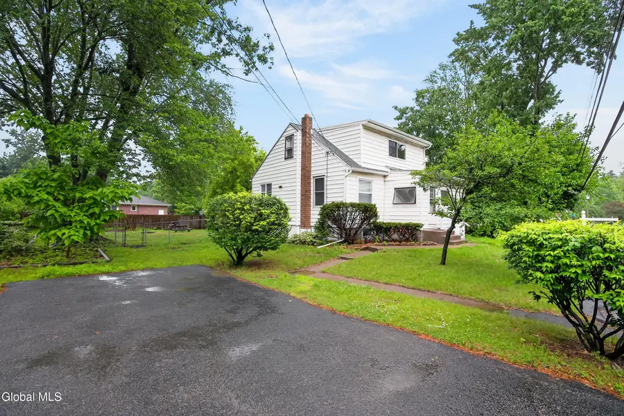 30 Culver Avenue, Colonie, NY 12205 - #3