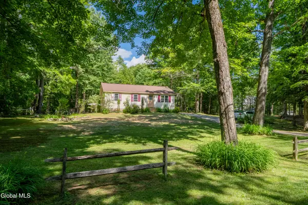 6010 Greens Corner Road, Galway, NY 12074