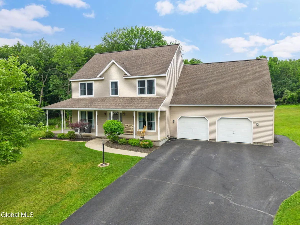 9 Thomas Drive, North Greenbush, NY 12198 - #1