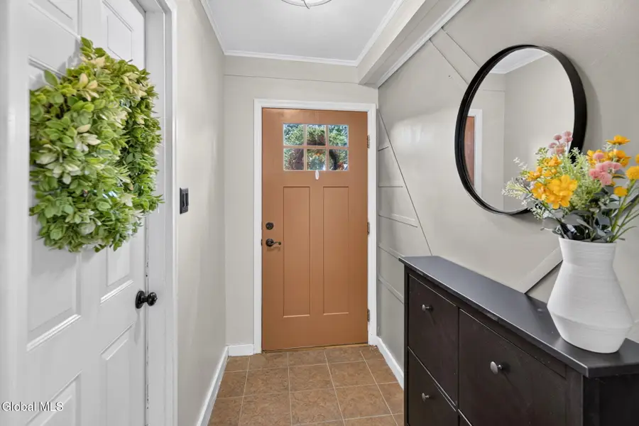 1934 Clifton Park Road, Niskayuna, NY 12309 - #2